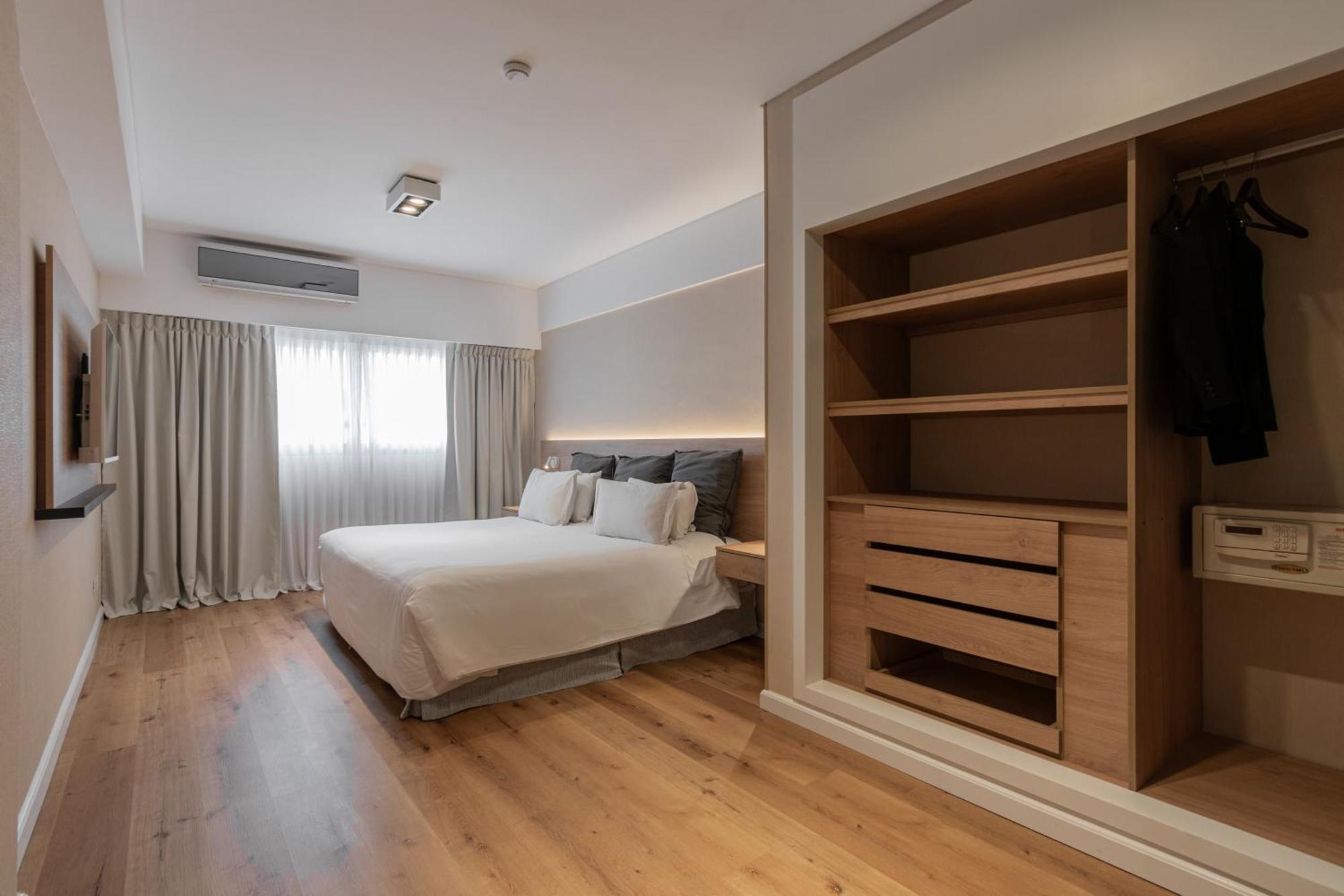 Feir'S Park Hotel & Rooftop Buenos Aires Luaran gambar A bedroom at the hotel